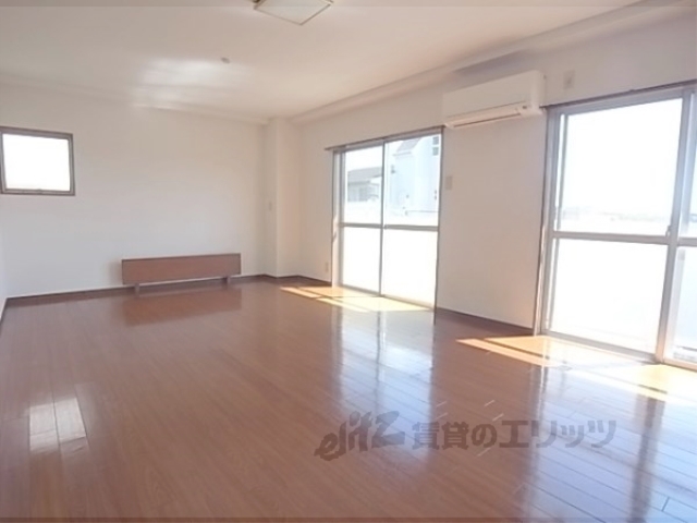 居室・リビング　洋室