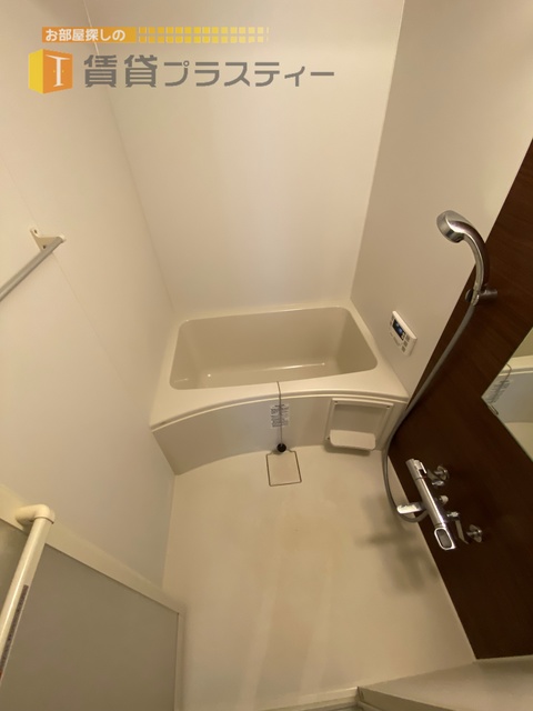 バス・シャワールーム　浴室乾燥機付き