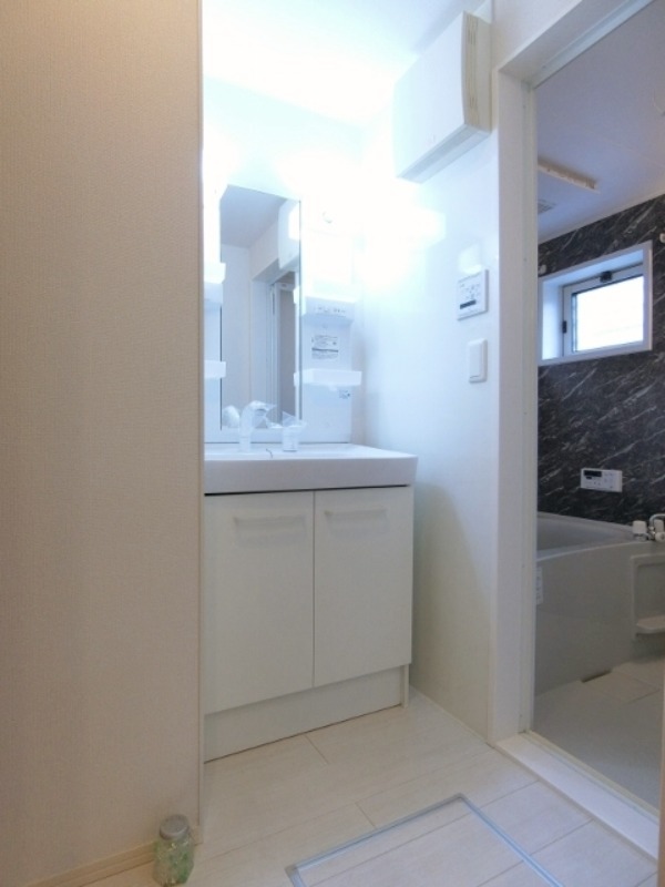 洗面設備　図面と現状に相違がある場合には現状を優先