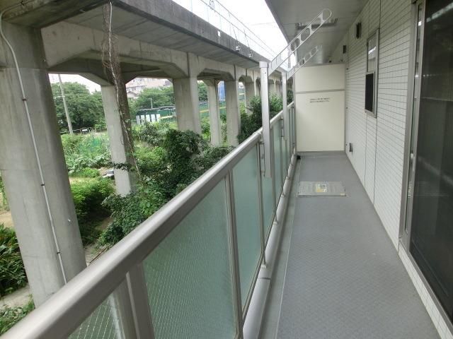 眺望　広々としたバルコニー