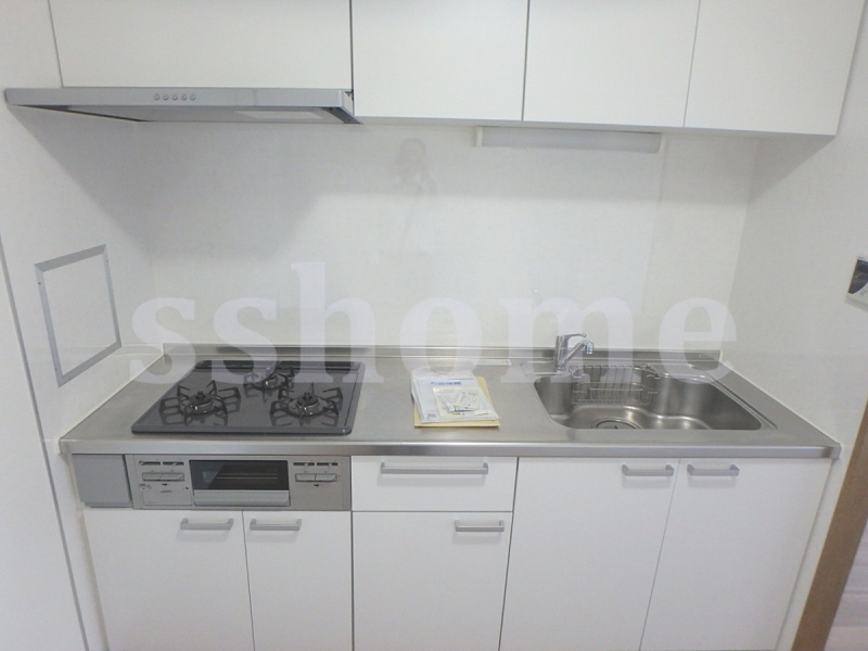 キッチン　３口ガスコンロ付きシステムキッチン☆