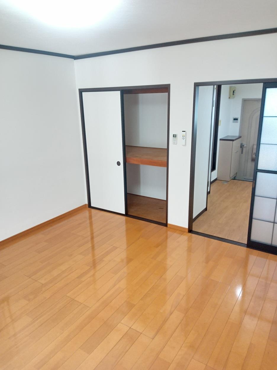 居室・リビング　洋室にはクローゼットがあります。