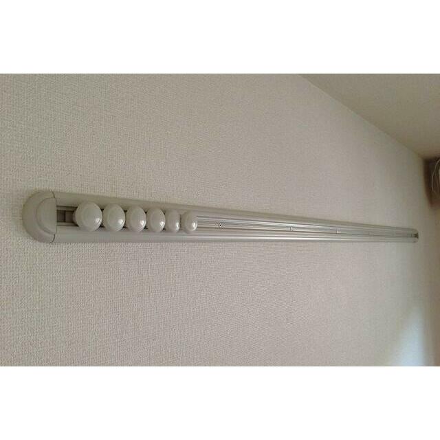 その他設備　ピクチャーレール