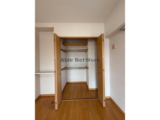 収納　※同型タイプです。（306）