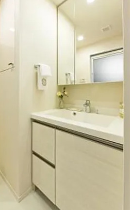 洗面設備　家具は参考の物になります