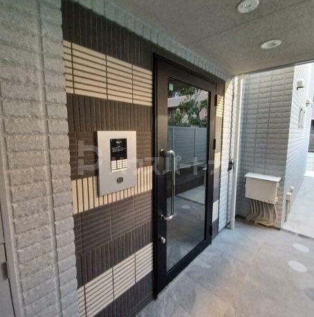 エントランス　エントランス