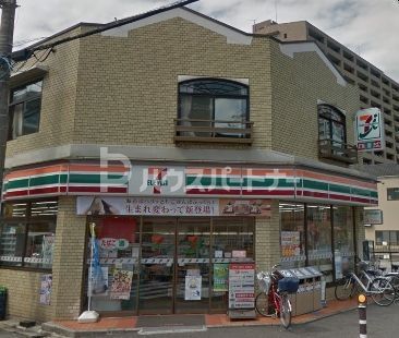 コンビニ　セブンイレブン幕張5丁目店（コンビニ）まで120m