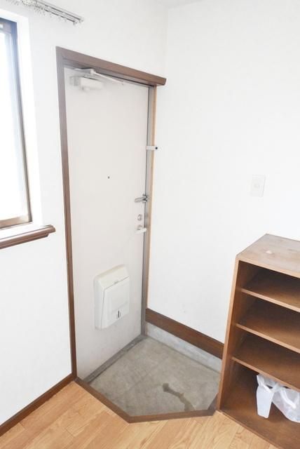 玄関　★お問い合わせはタウンハウジングまで★