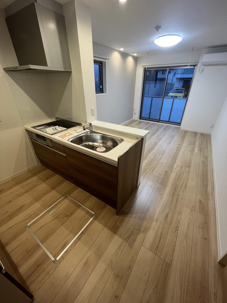 キッチン　同建物別号別間取り参考