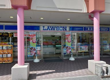 コンビニ　ローソン ポートアイランド店（コンビニ）まで252m