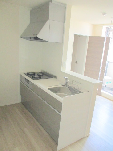 キッチン　★グリル付きガス３口システムキッチン★