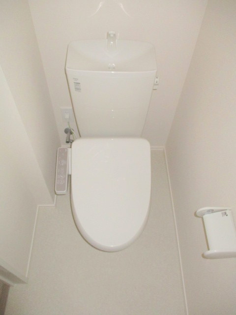 トイレ　★温水洗浄便座★