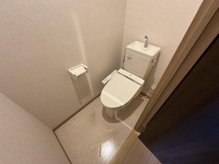 オーシャンハイツ弐番館のトイレ写真