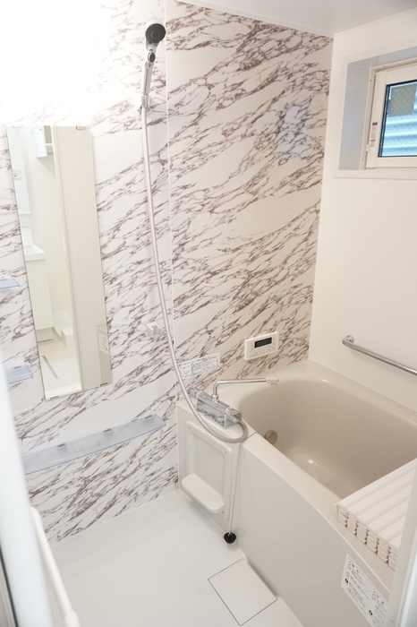 バス・シャワールーム　浴室