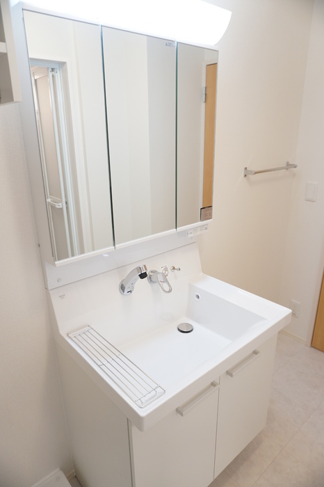 洗面設備　洗髪洗面化粧台