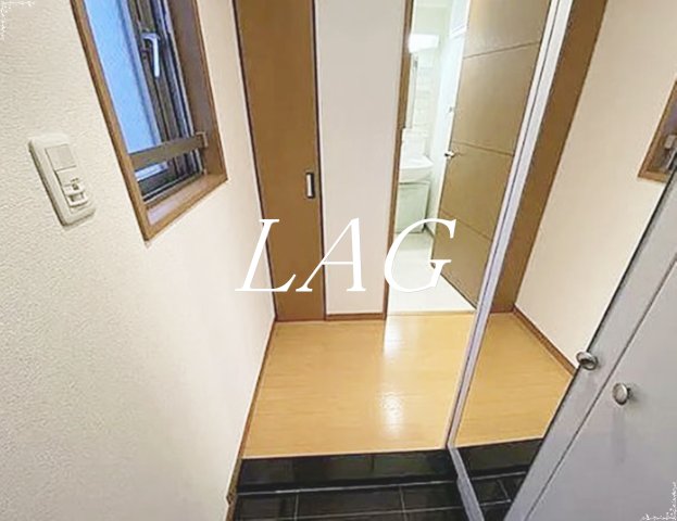 玄関　玄関です。