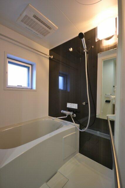 バス・シャワールーム　参考写真?