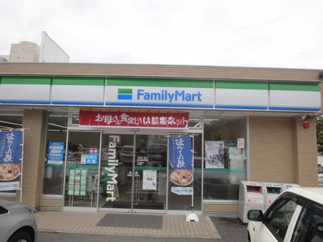 コンビニ　ファミリーマート 名古屋松坂町店（コンビニ）まで573m