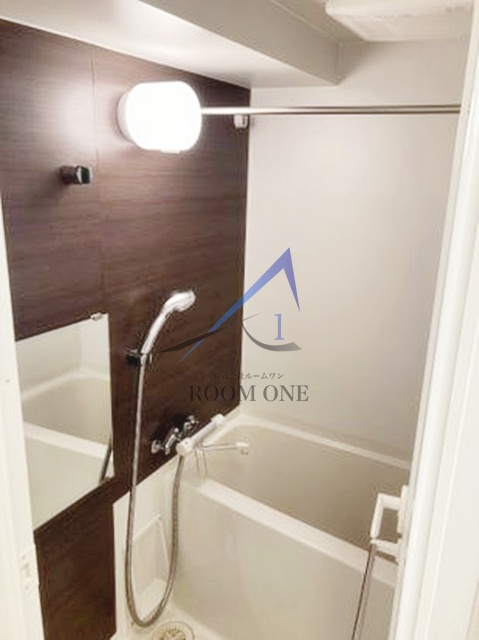 バス・シャワールーム　お風呂です。
