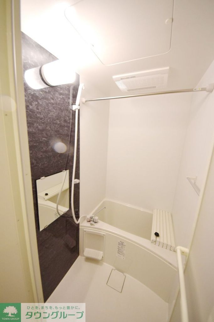 バス・シャワールーム　バス