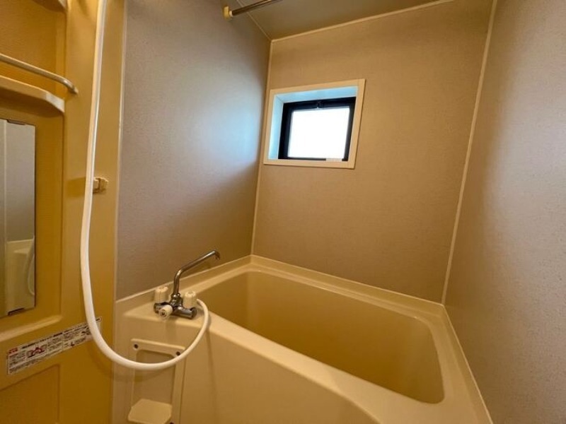 バス・シャワールーム　図面と現状に相違がある場合には現状を優先