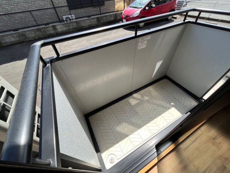 バルコニー　図面と現状に相違がある場合には現状を優先