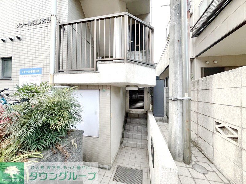 エントランス　エントランス