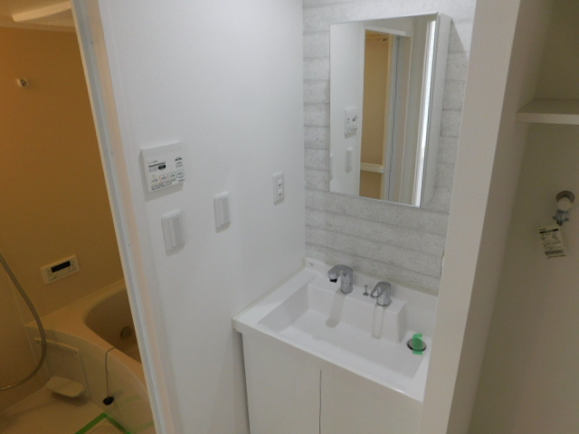 洗面設備　写真は同型イメージです