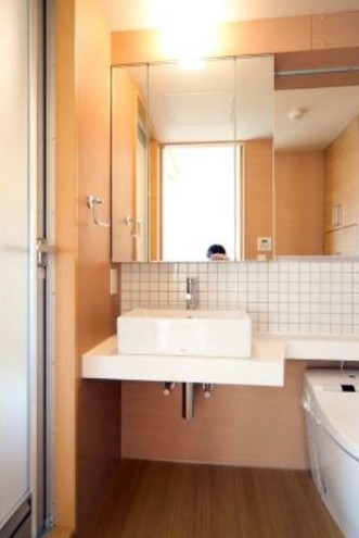 洗面設備　同タイプのお写真です