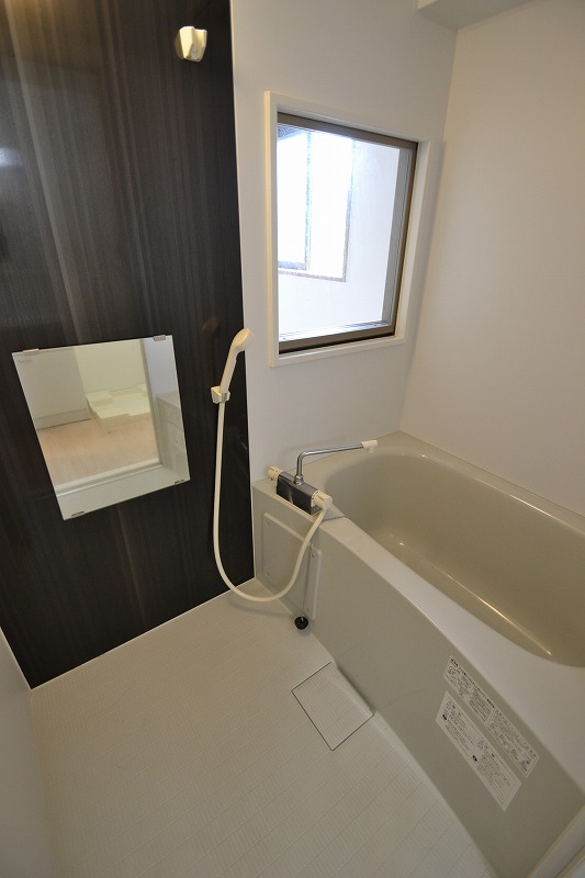 バス・シャワールーム　鶴見橋Grande（２０１３年築）