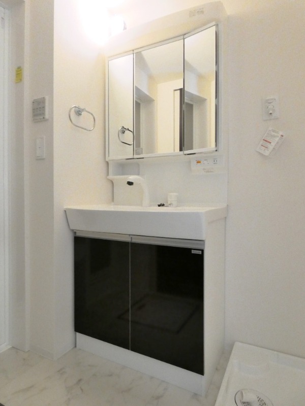 洗面設備　図面と現状に相違がある場合には現状を優先