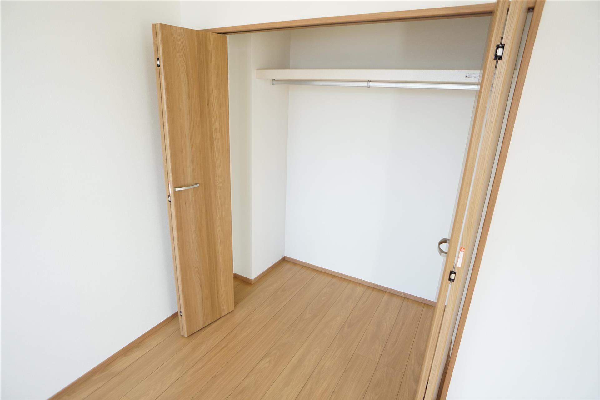 収納　クローゼット