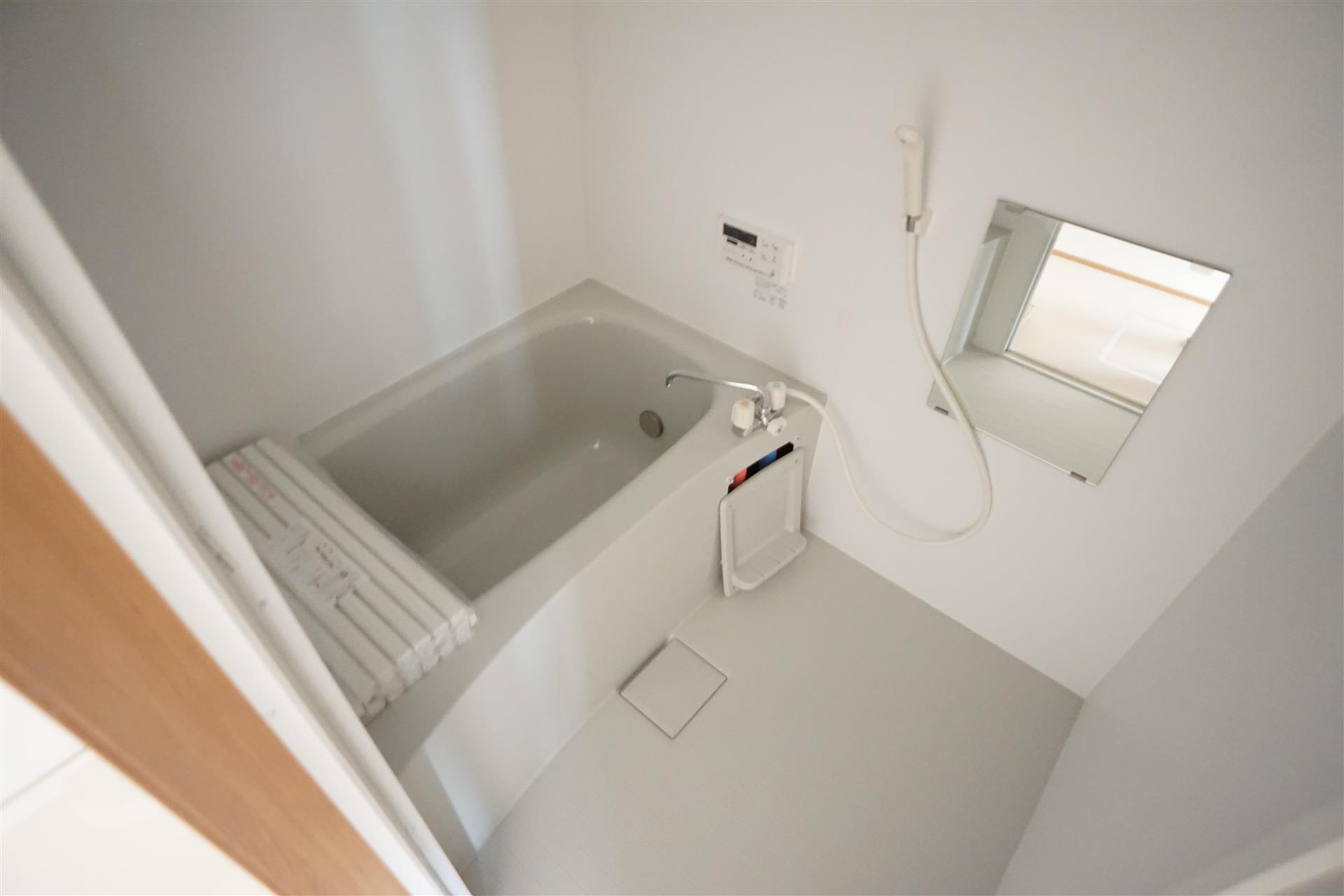 バス・シャワールーム　浴室