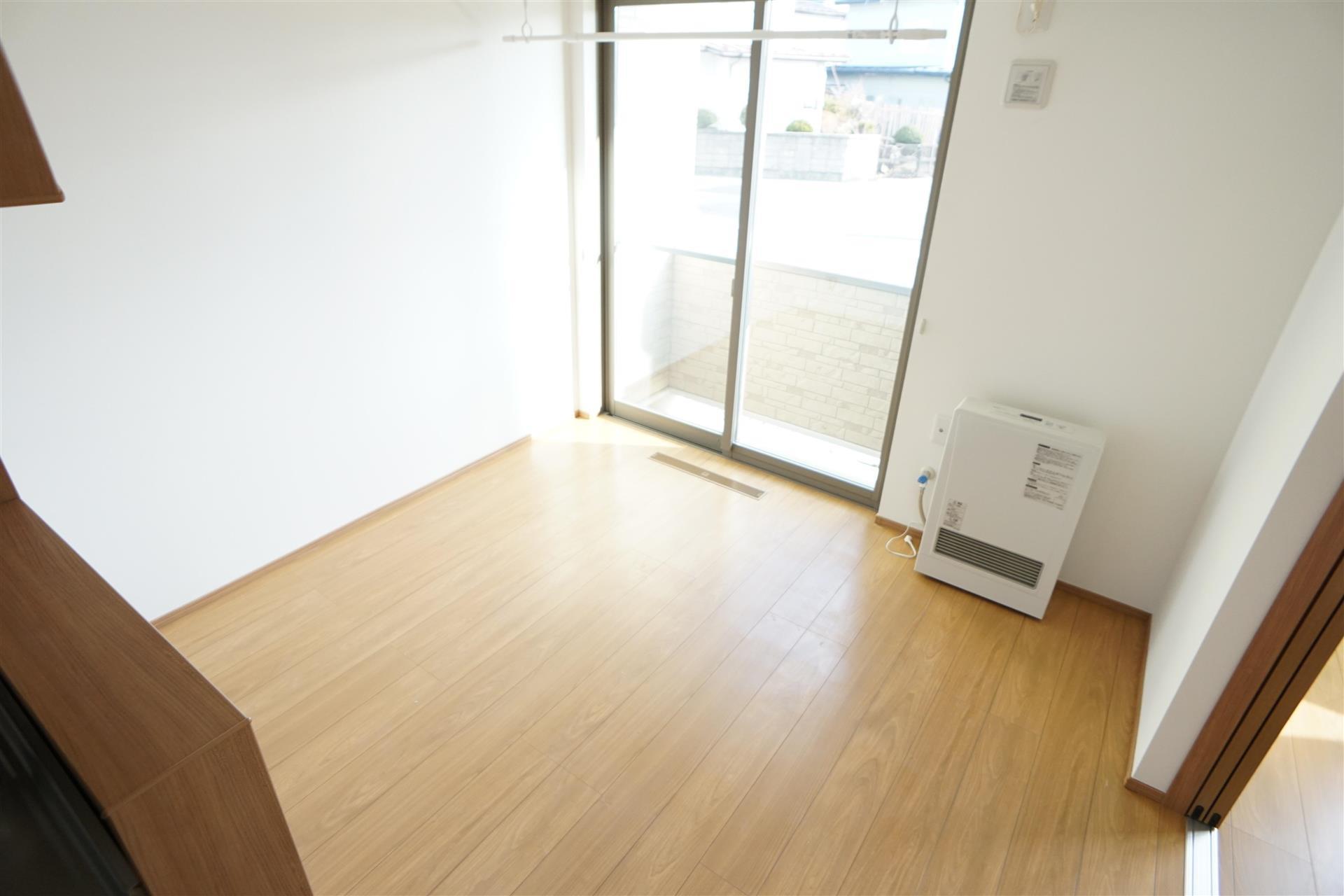 居室・リビング　リビング