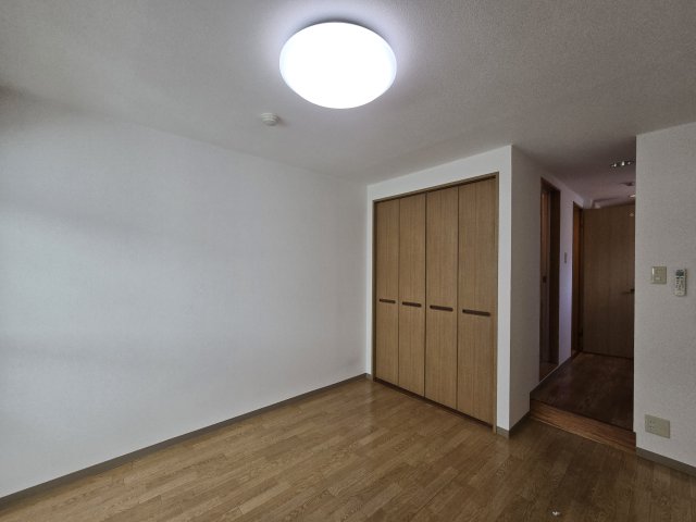 居室・リビング　ドミール新栄