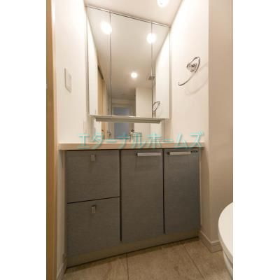 洗面設備　参考写真