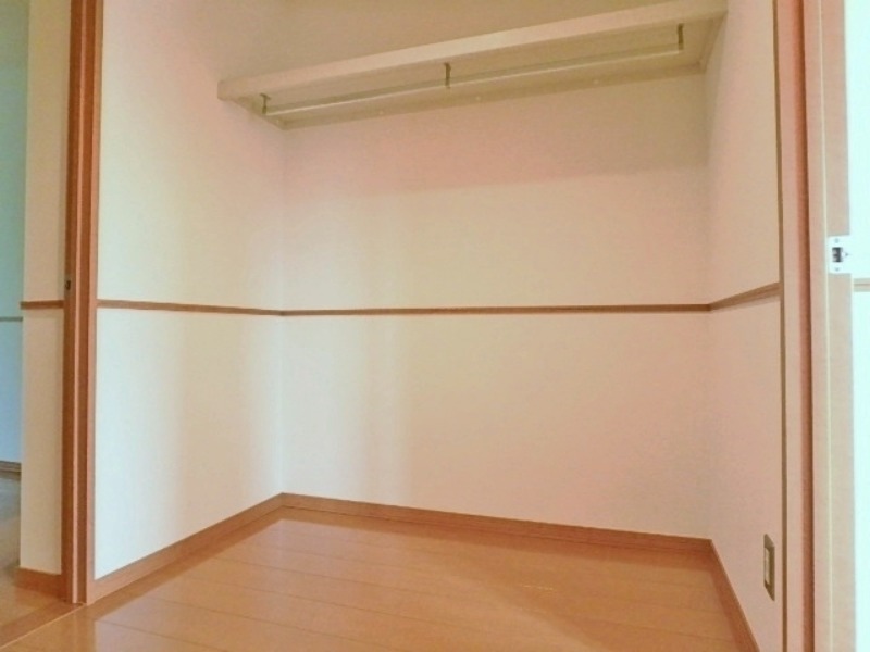 収納　図面と現状に相違がある場合には現状を優先