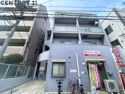 建物外観　敷地内駐輪場・ゴミ置き場完備しています