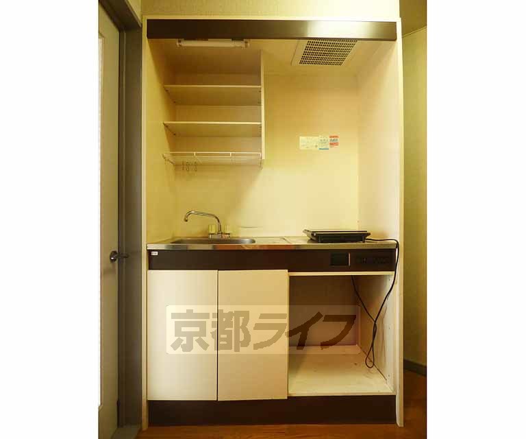 キッチン　キッチンです。