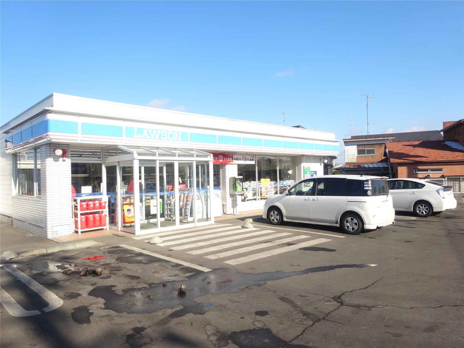 コンビニ　ローソン八戸白銀店（コンビニ）まで614m