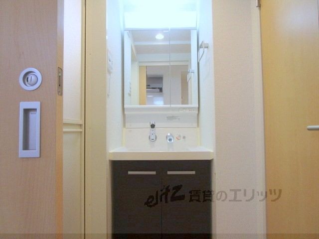 洗面設備　洗面所