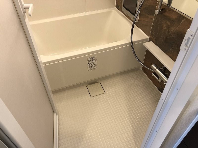 バス・シャワールーム　別部屋同仕様写真