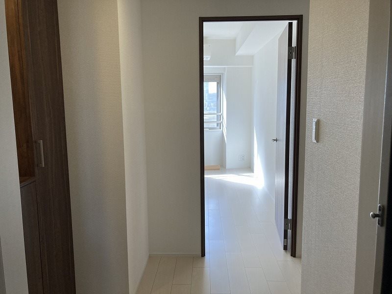 玄関　別部屋同仕様写真