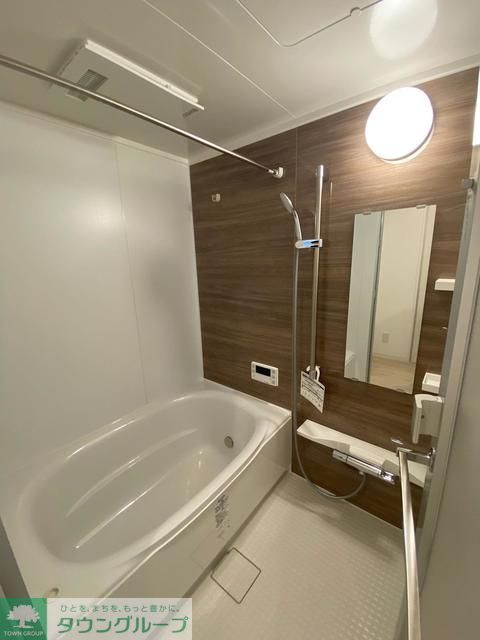 バス・シャワールーム　※写真は同タイプ住戸です。