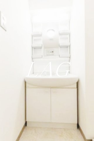 洗面設備　洗面台です。