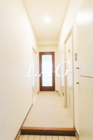 玄関　玄関です。