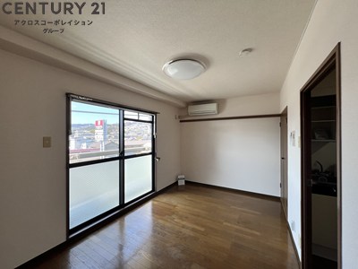 居室・リビング　エアコン付きで初期費用を抑えたい方にもおすすめです。