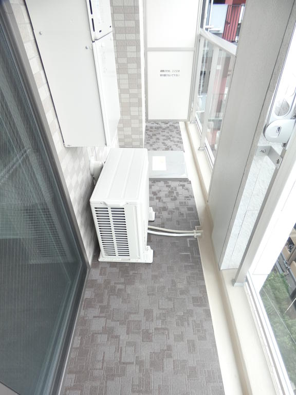 バルコニー　バルコニー