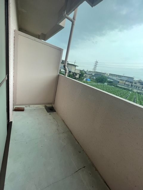 バルコニー　同物件108号室改装後参考写真