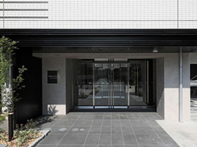 エントランス　ゆとりのあるエントランスです